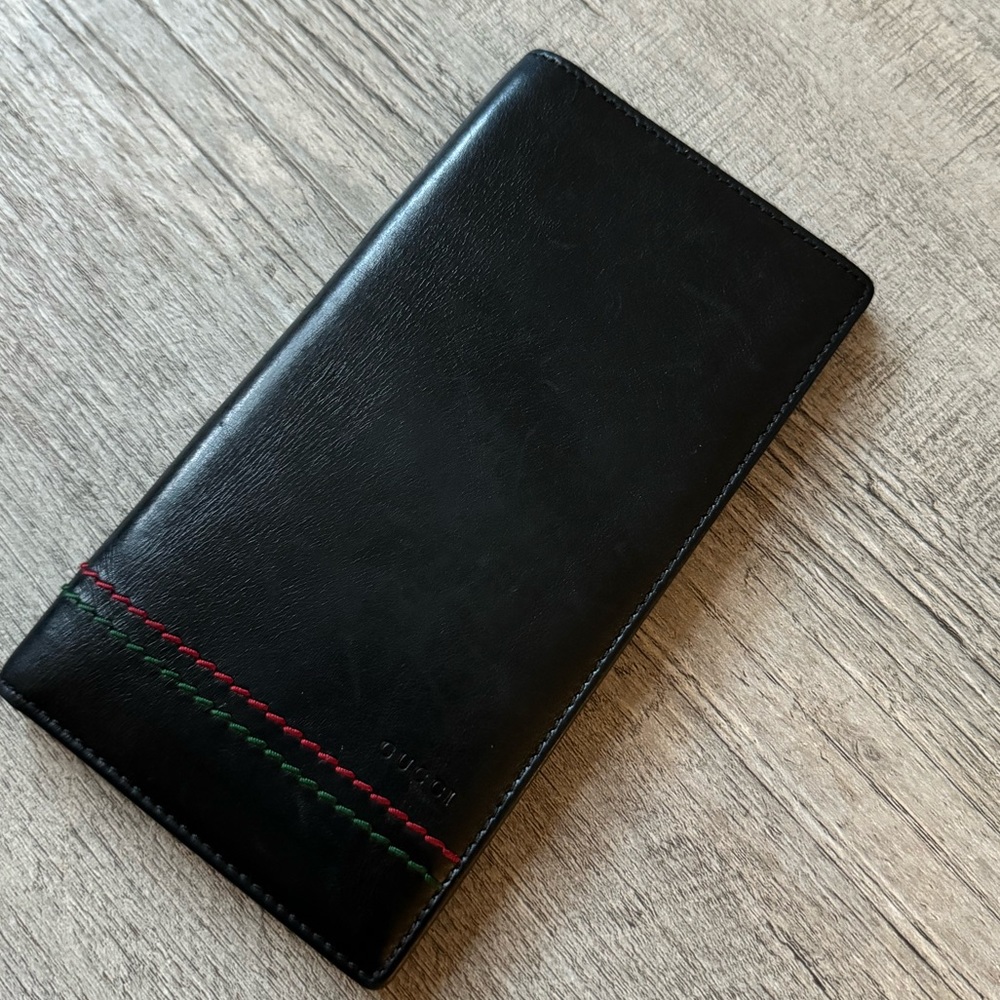 Gucci Bi-fold wallet